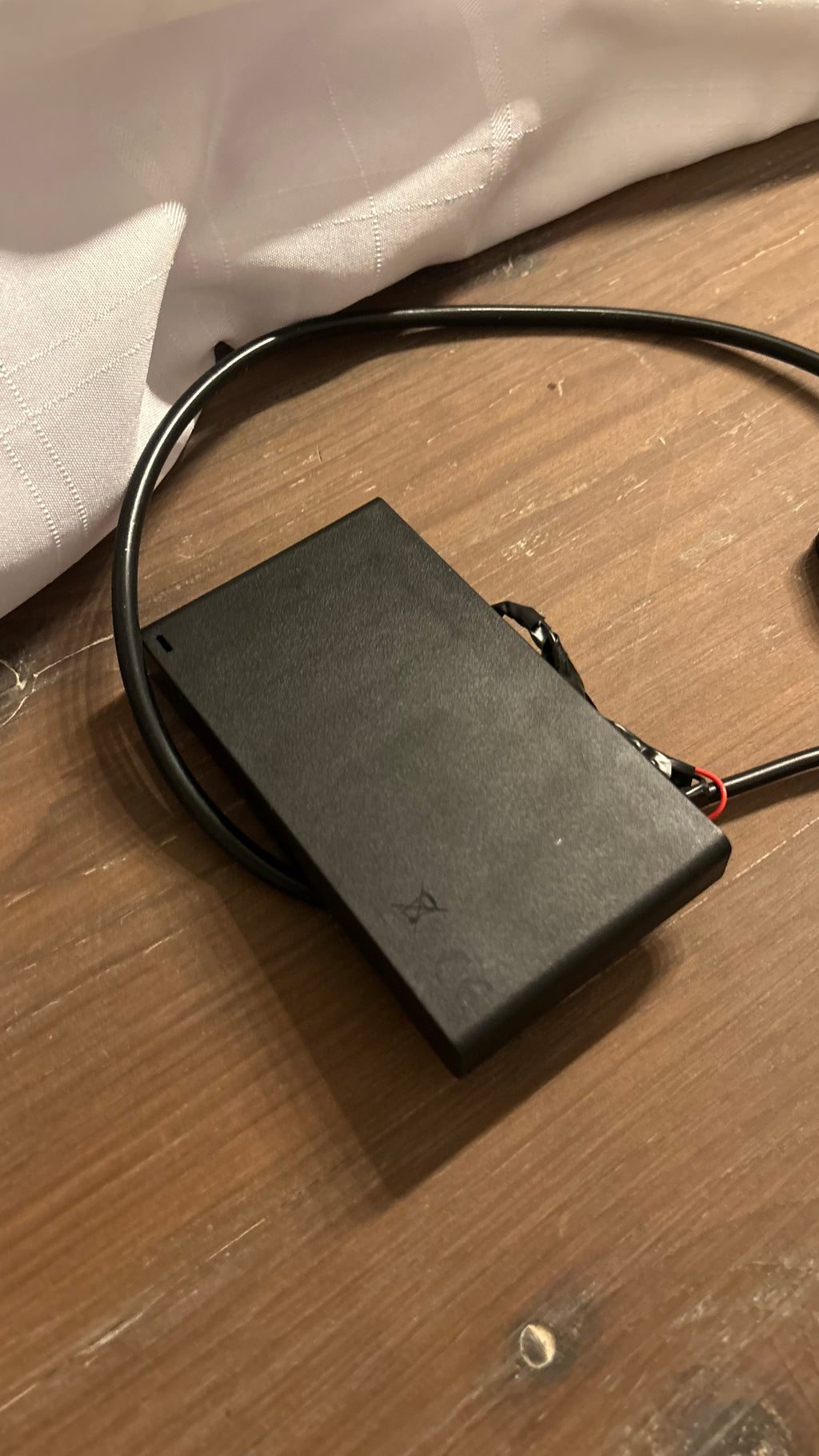 Battery powered rock light