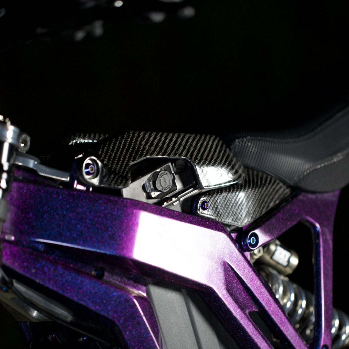 Eride Pro Carbon Fiber Battery Lid (Pre-Order)