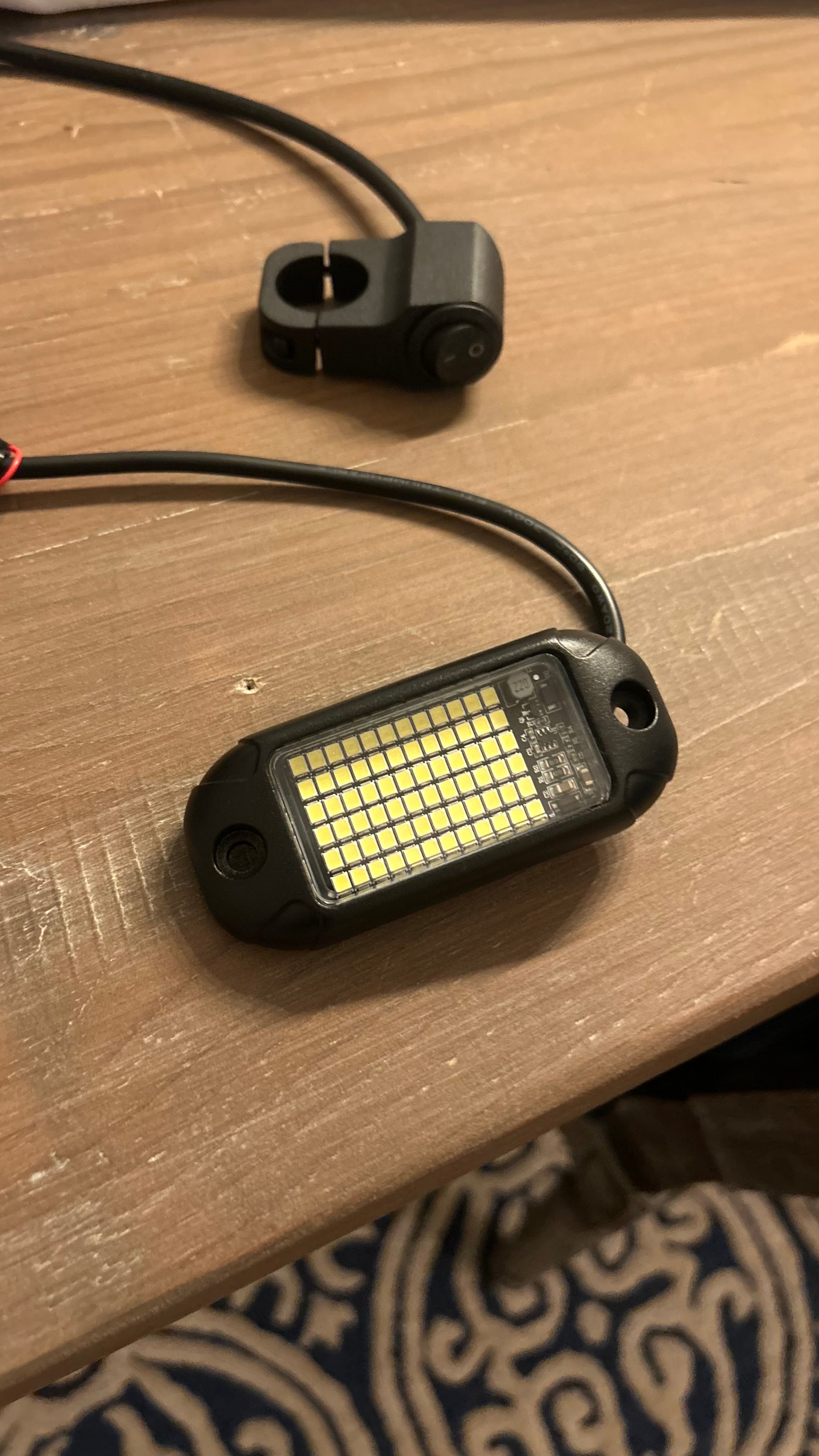Battery powered rock light