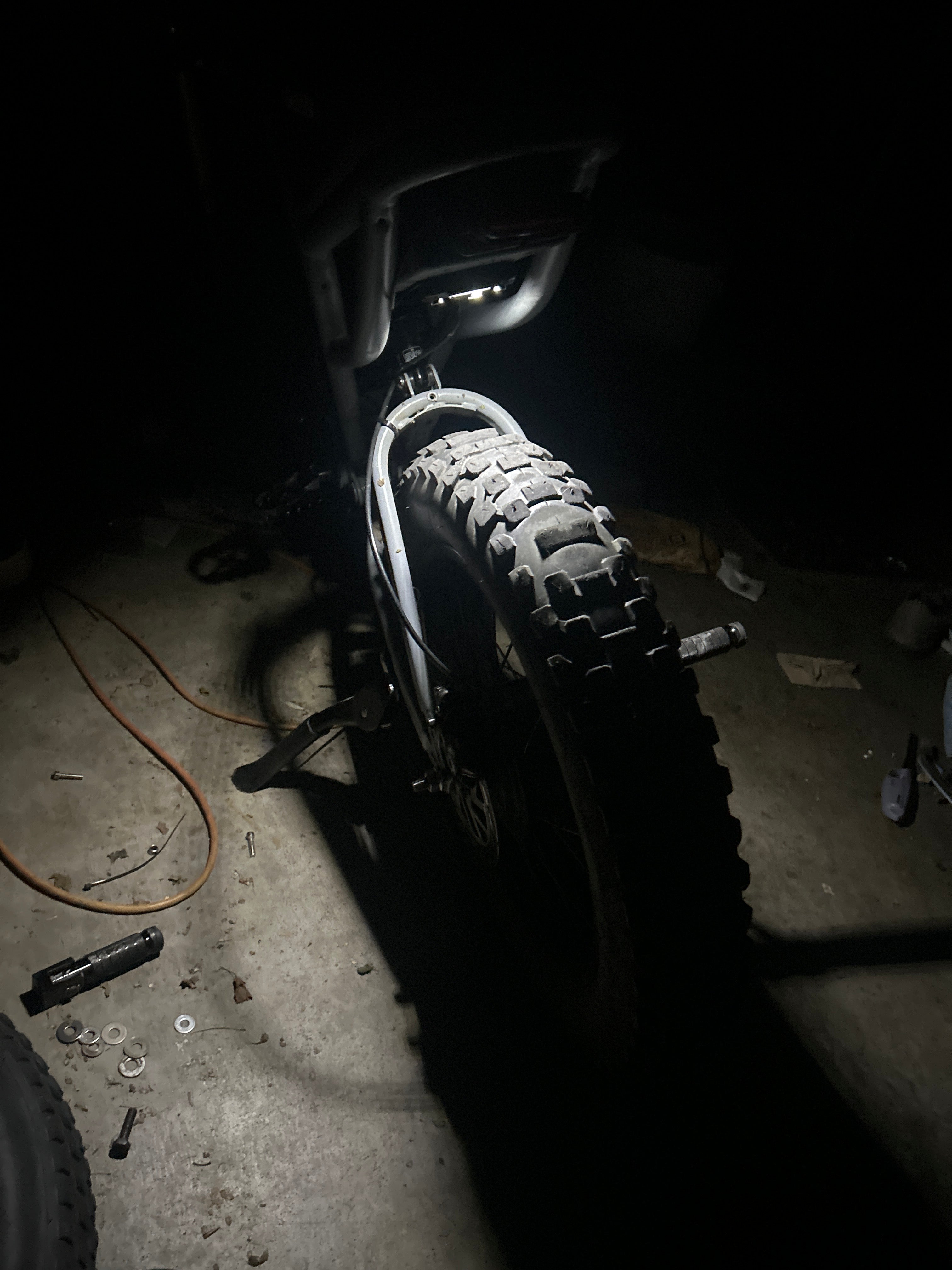 V2 Ridstar Rock Lights