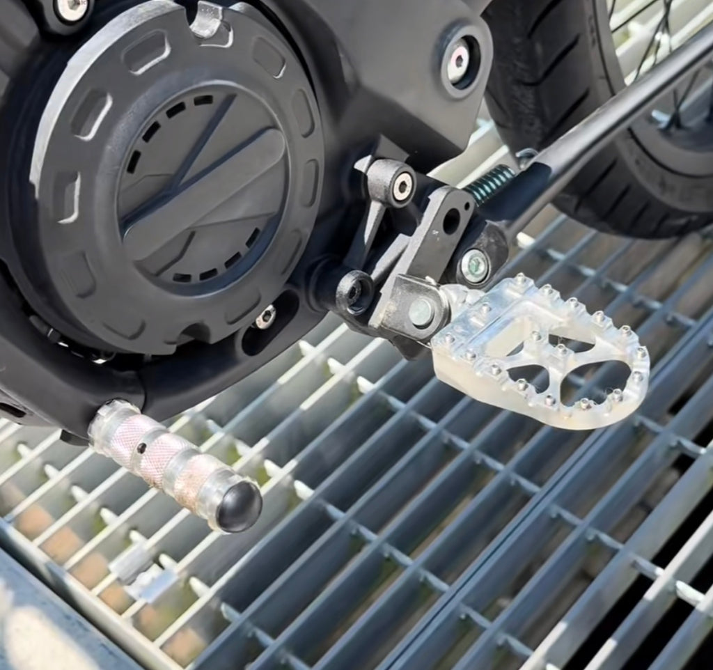 (Pre-orders)Talaria xxx foot locks