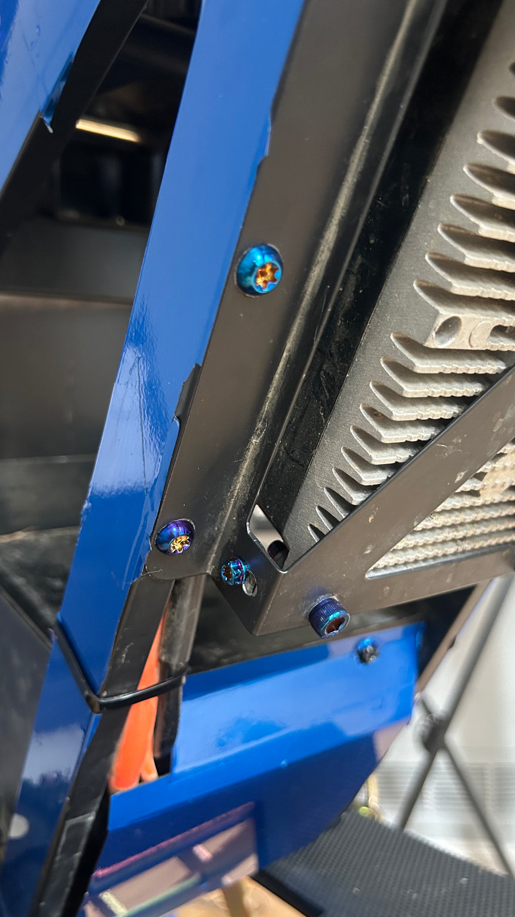 Tuttio full titanium bolt kit