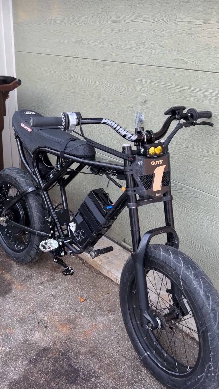 (PRE ORDERS) V2 footbreak